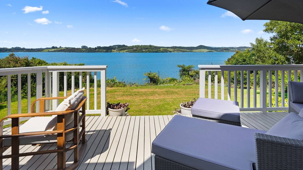 Kerikeri House | The Palm House - Kerikeri Holiday Home