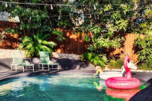 University Hills House | The Palm Royale