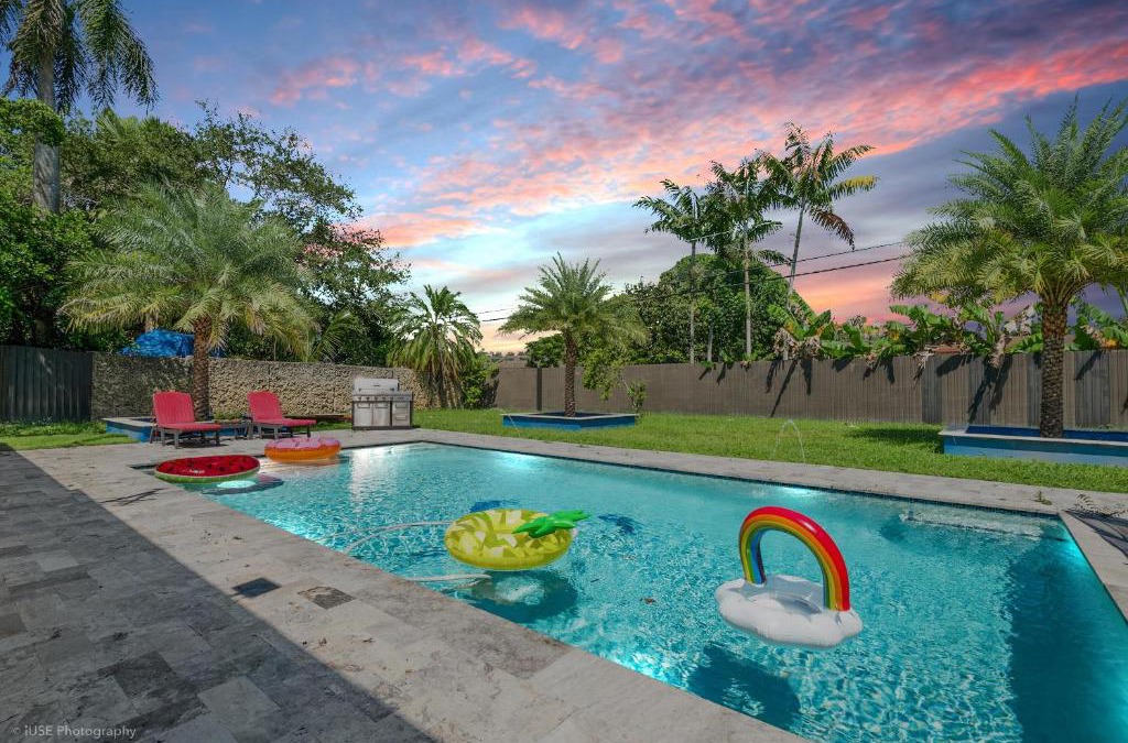 Cutler Bay House | The Palms/Big Pool/Foosball/Pool Table