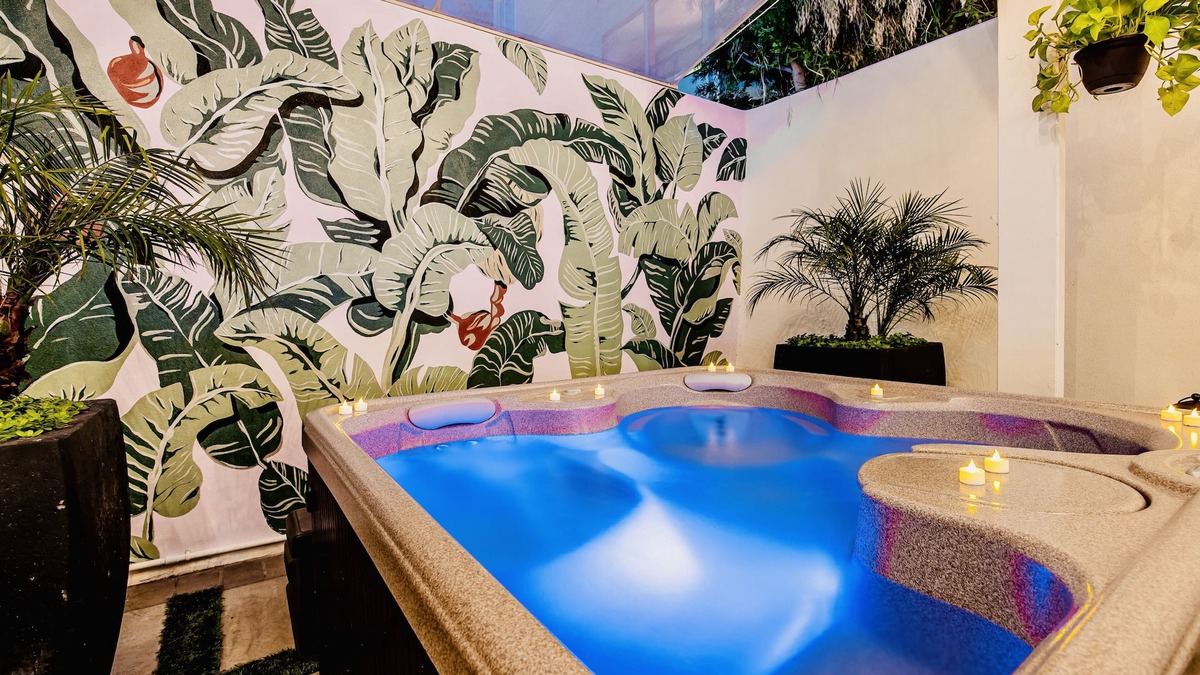 Bankers Hill Apartment | The Palms Zen Villa! Amazing Amenities & Location by Little Italy & Convention C