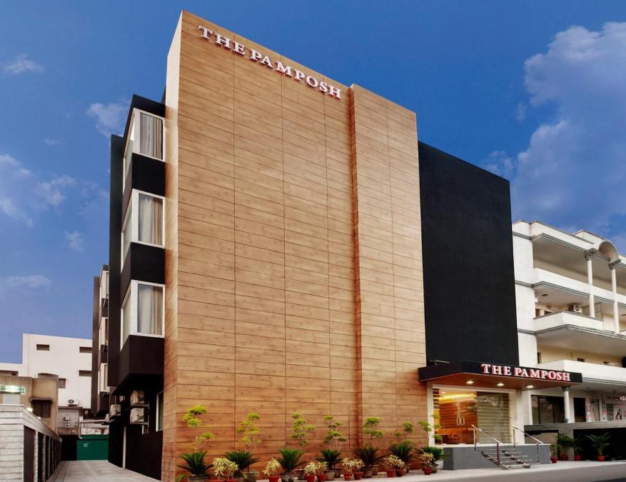 Nehru Place Hotel | The Pamposh Hotel