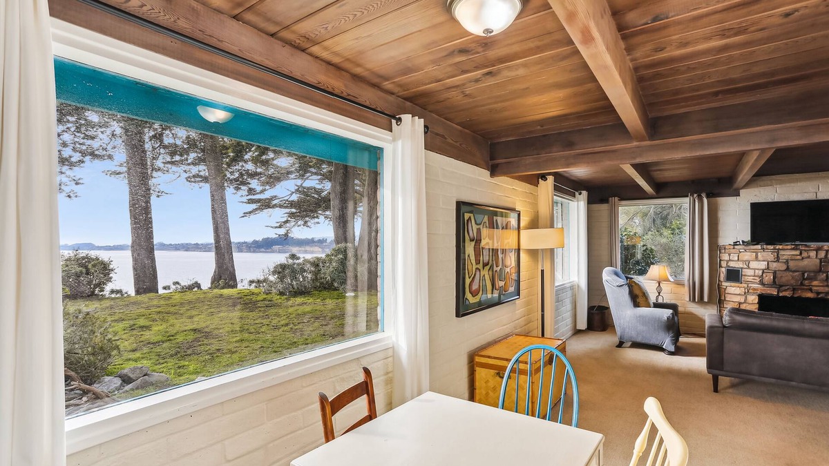 Aptos House | The Paradise Called Seacliff | Oceanview Retreat Near Seacliff State Beach