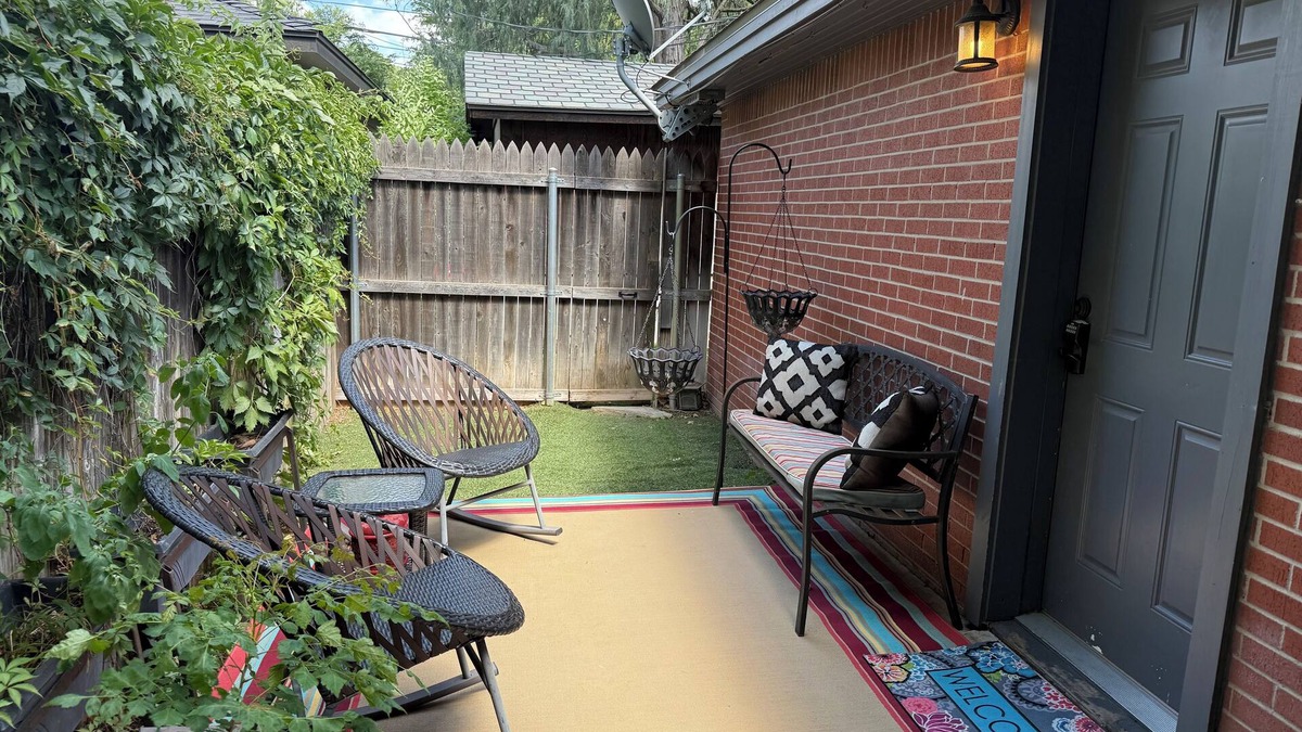 Amarillo House | The Park at Wolflin WASHER & DRYER, WIFI & CABLE