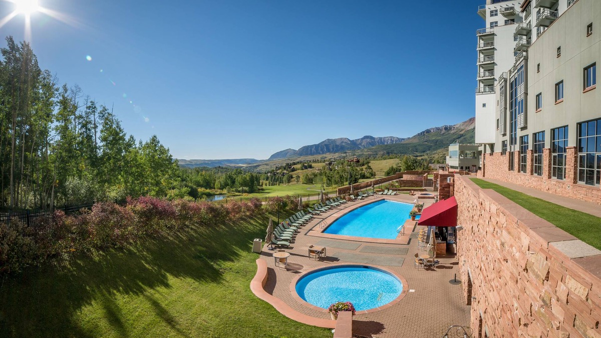 Mountain Village Resort | The Peaks Resort and Spa