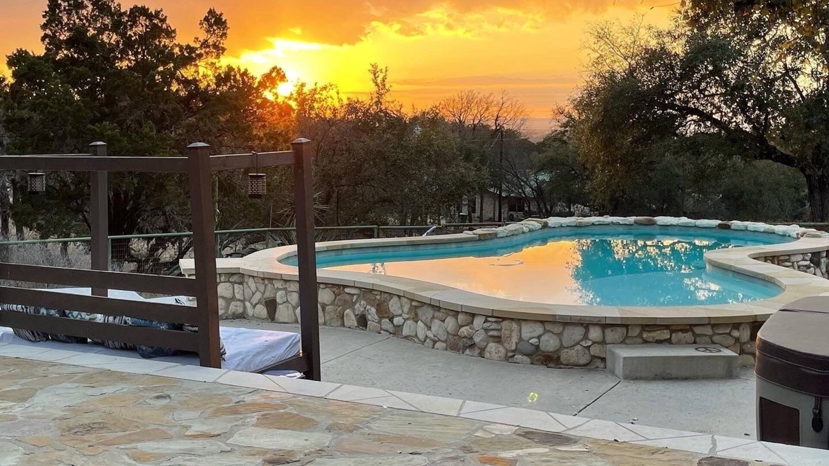 Marble Falls House | The Pebble house with a POOL and HOT TUB