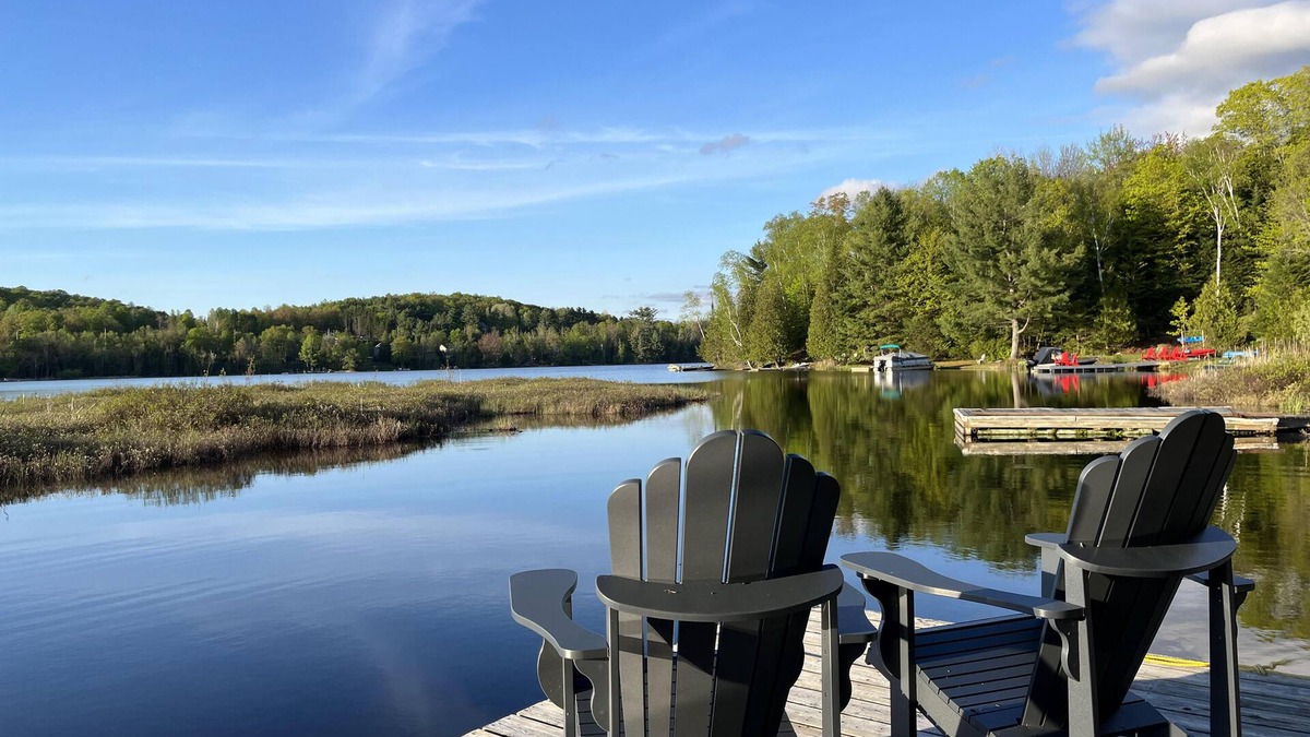 Haliburton Cottage | The Peninsula Cottage in Haliburton - Lakefront w/hot tub