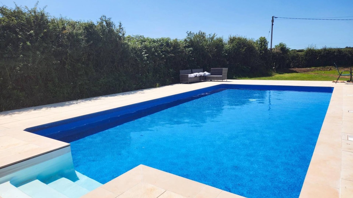 Port-Eynon Apartment | The Penthouse - 1 Bedroom Apartment - Ocean Breeze