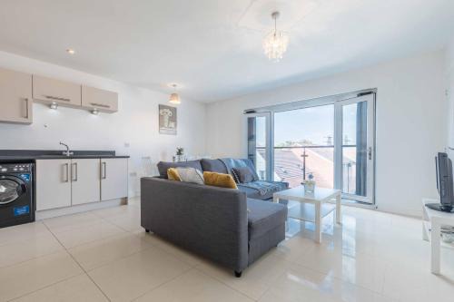 Langley Marish Apartment | The Penthouse @ Waterside Grange