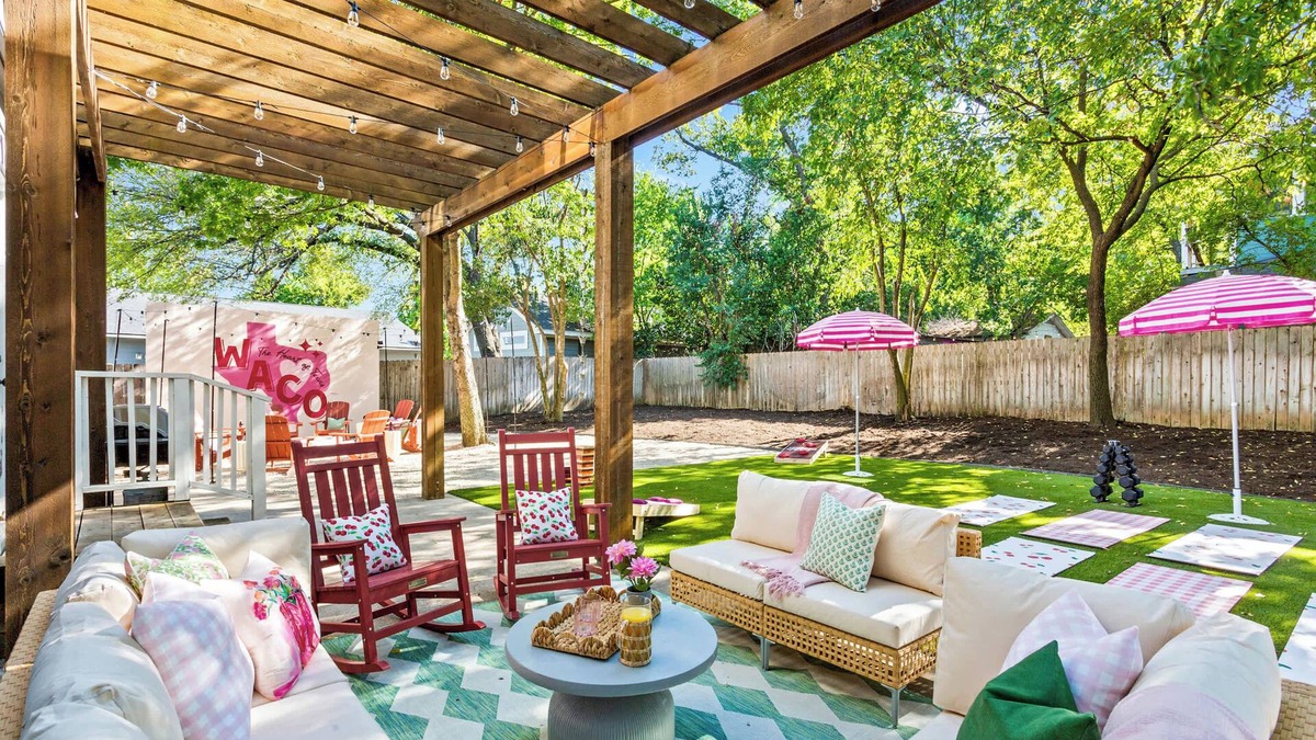 Waco House | The Pepper Place Summ