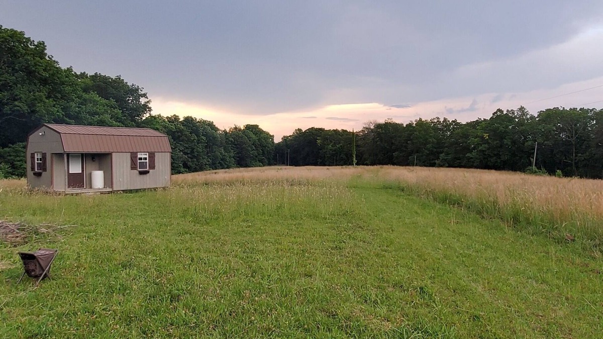 Dunlap Cabin | The Perch at Bird Fork Farm