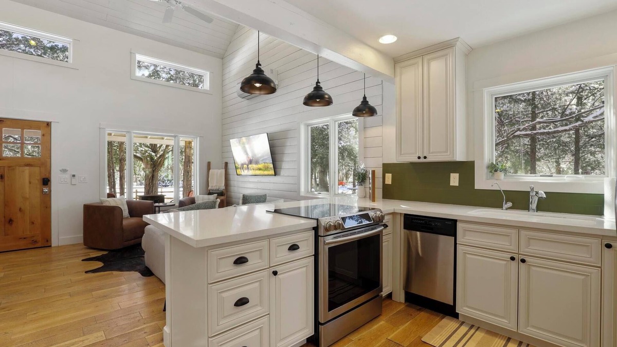 Payson Cabin | The Perfect Event Escape | Two Cabins At Juniper Pines