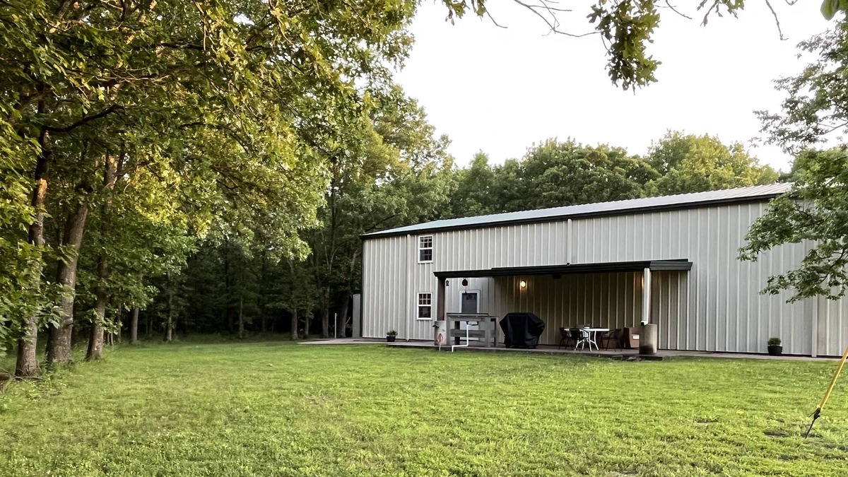 Clinton House | The perfect getaway on 14 acres just minutes from Truman Lake!