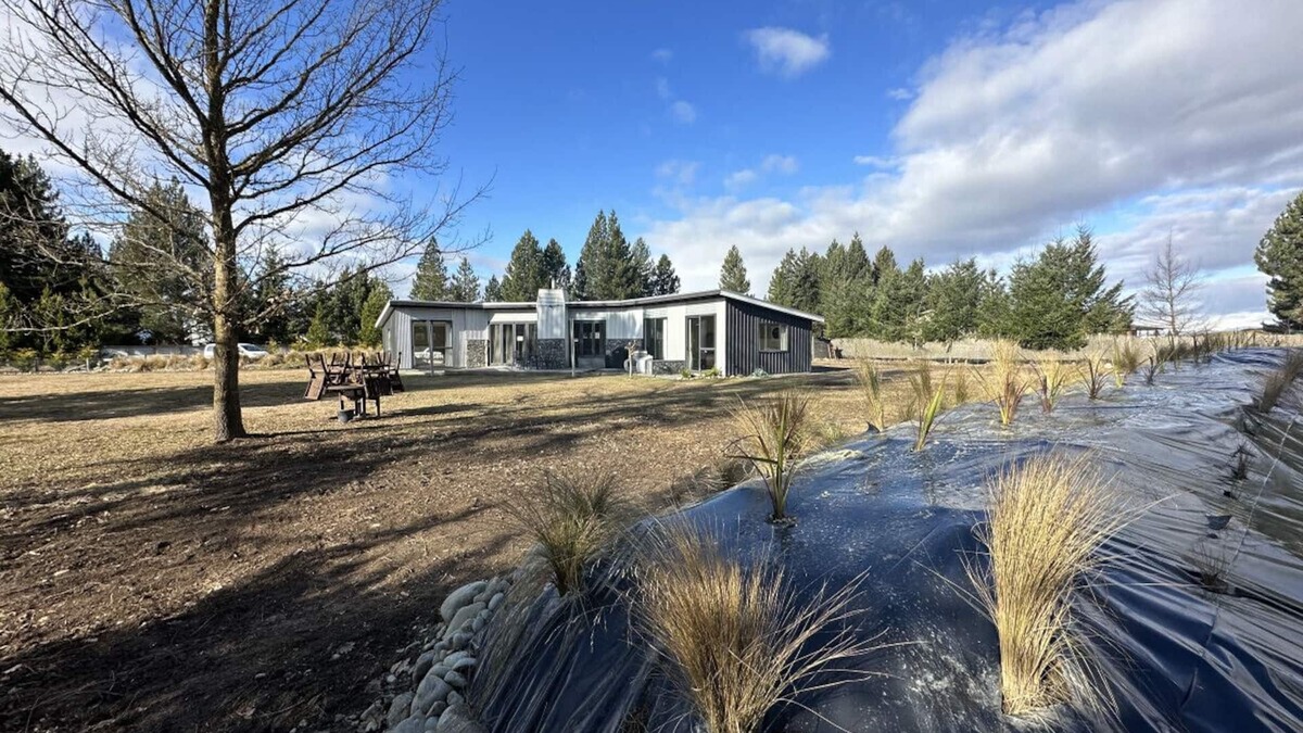 Twizel House | THE PERFECT GETAWAY - Sunny & Spacious WIFI FREE