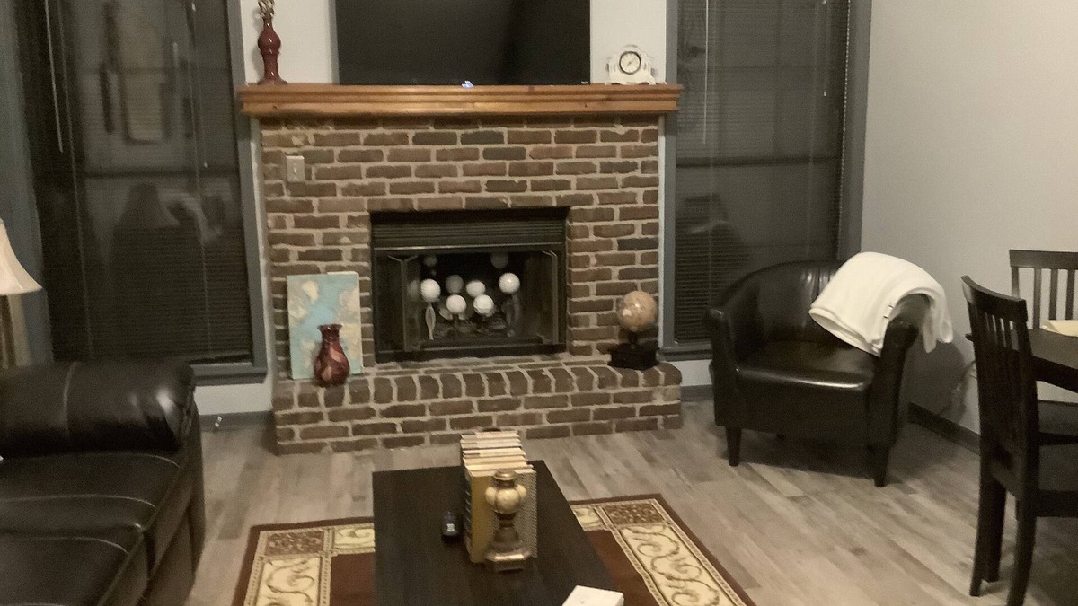 Shawnee Condo | The perfect location with 5 star cleaning!