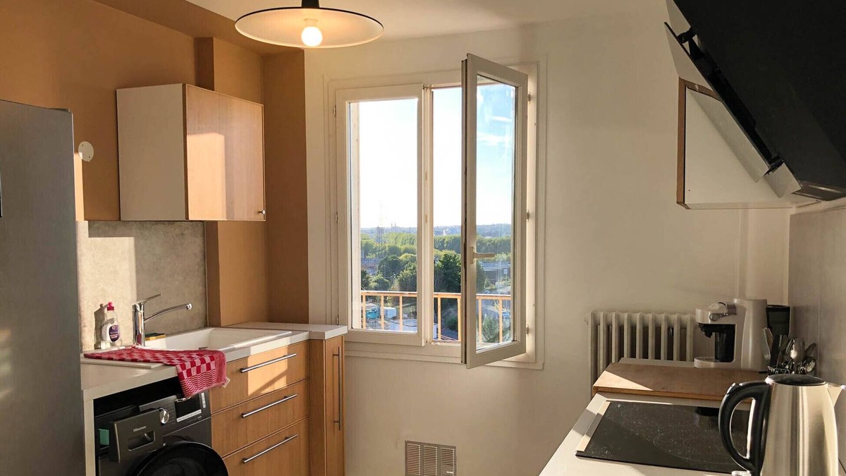 Mondeville Apartment | 🎈The periscope 🔭: 2 bedrooms, view of Caen🎈