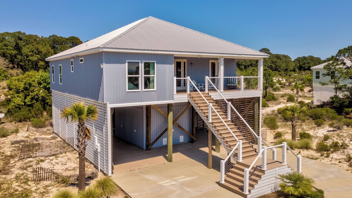 Audubon Place House | The Periwinkle| winter availability. Great outdoor space