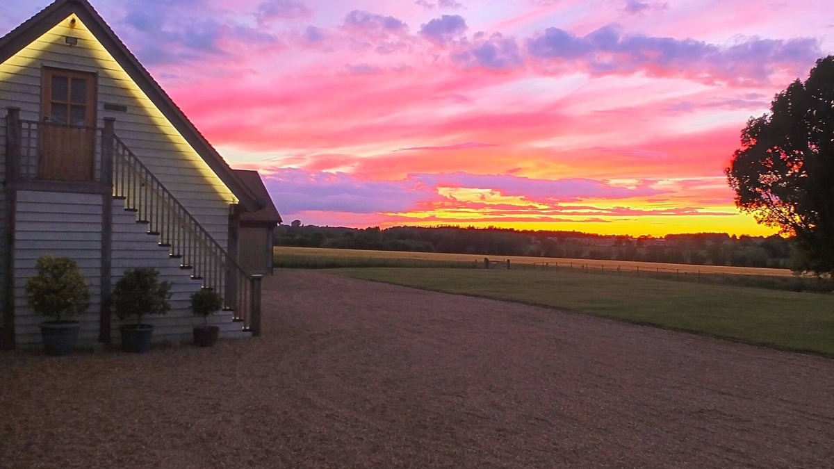 Wicklewood Bed & Breakfast | The Pheasantry - Luxury Eco Retreat with breakfast