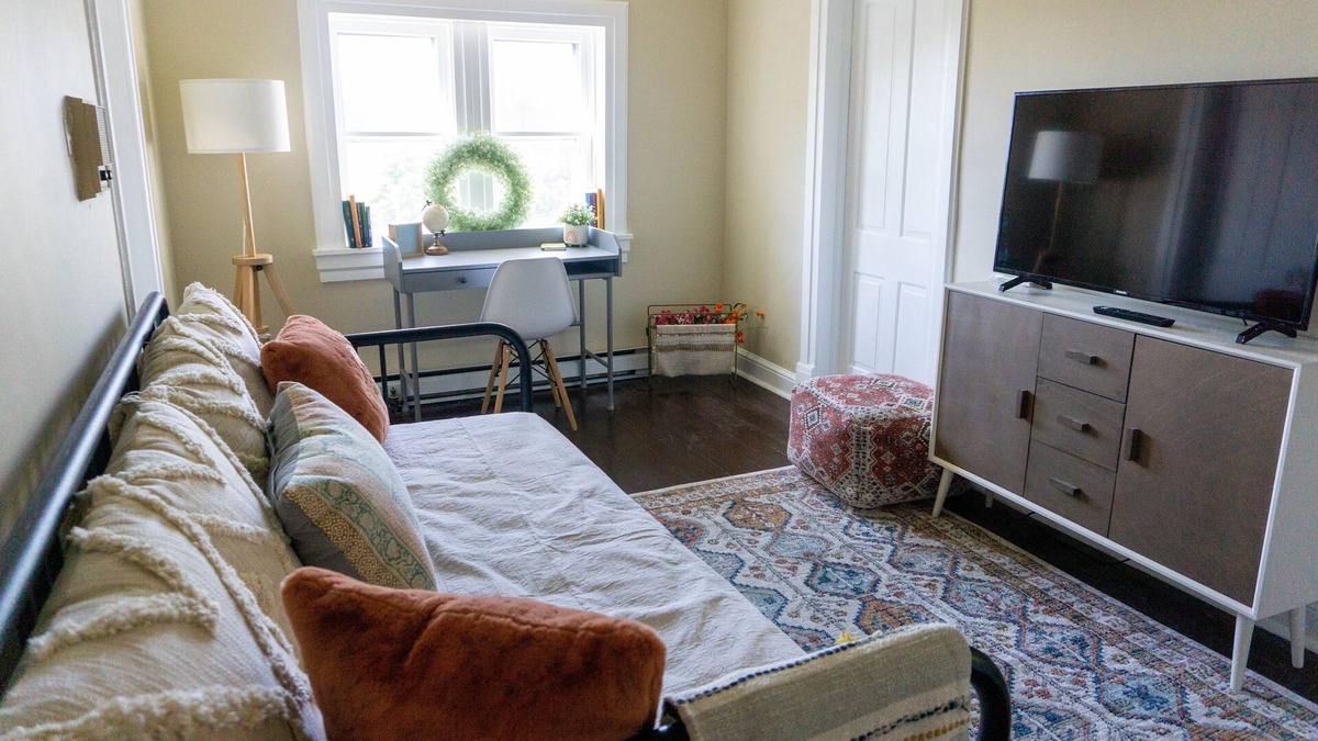 Charles Town Apartment | The Pick Me Upper in DT Charles Town near Harpers Ferry