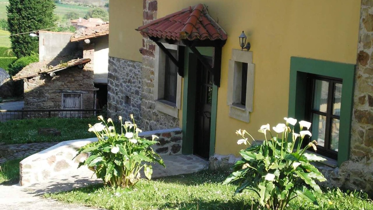 Priesca Cottage | The Piensu Apartment adapted 1 for 4 people