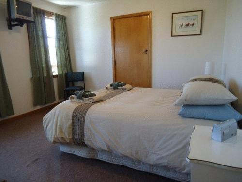 New Brighton Bed & Breakfast | The Pier Lodge Bed And Breakfast