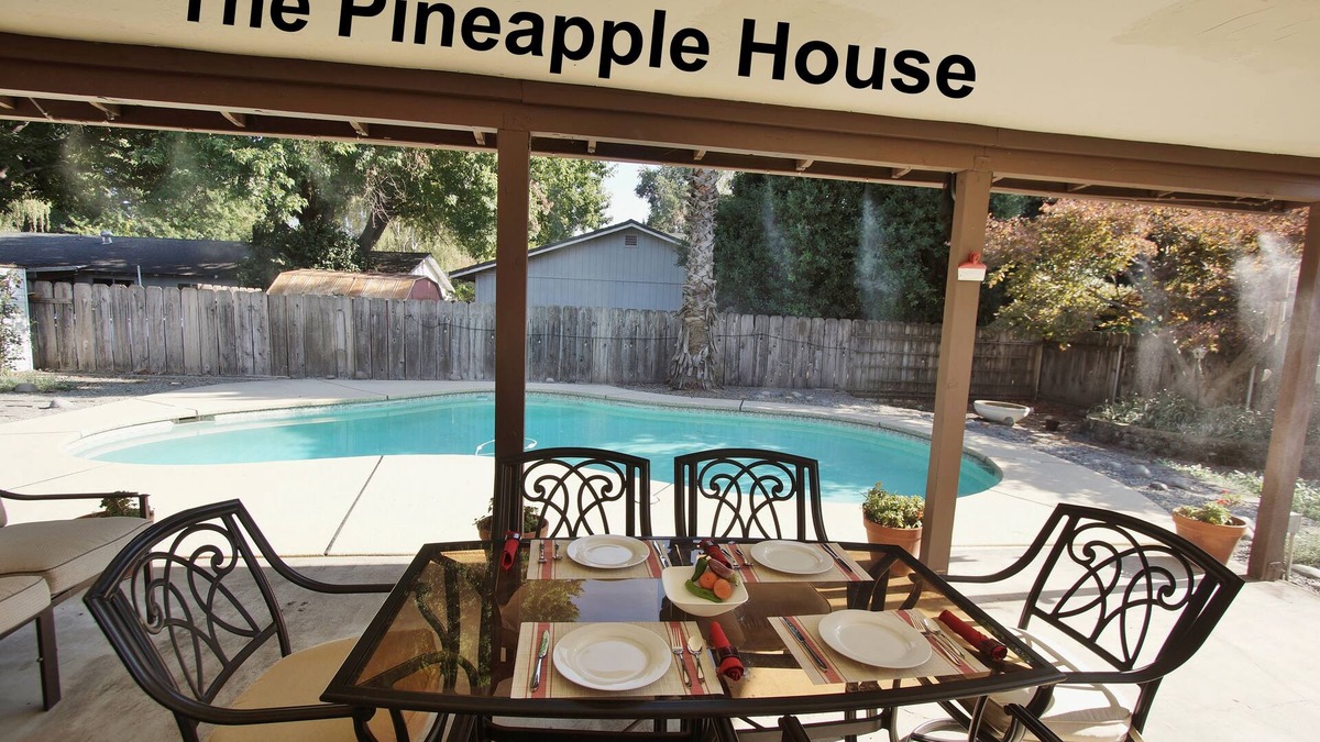 Redding House | The Pineapple House -Swimming Pool- Best Reviews!