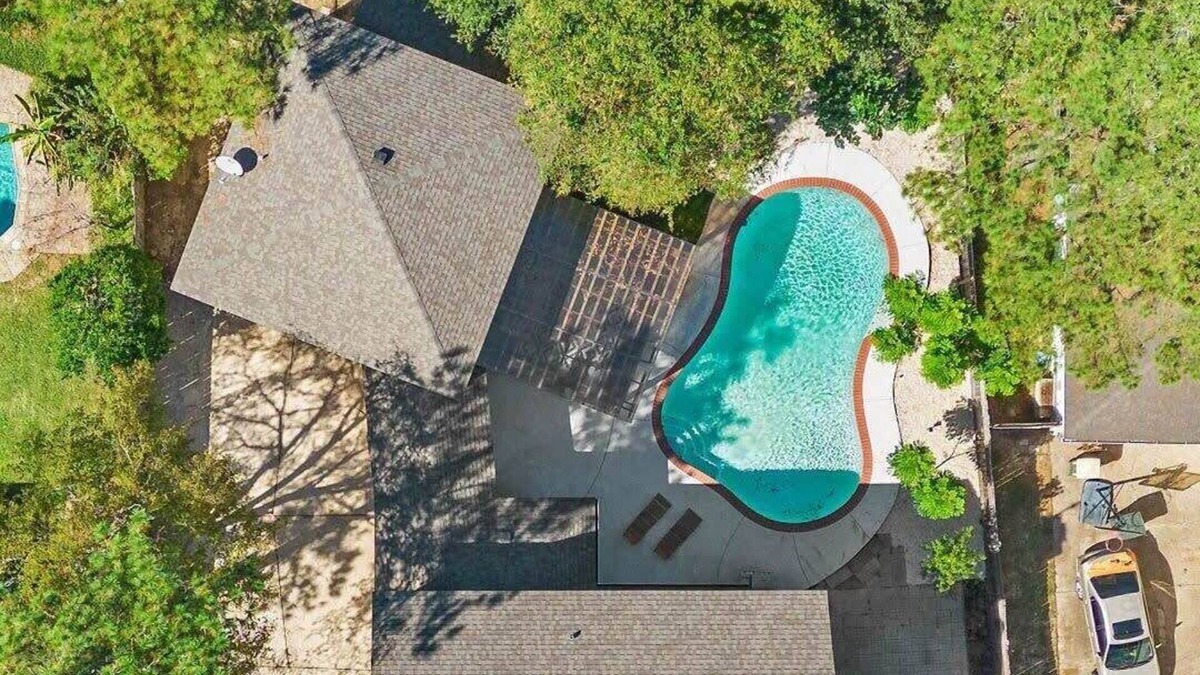 Oak Ridge North House | The Pines I Theater Room I Private Pool | BBQ