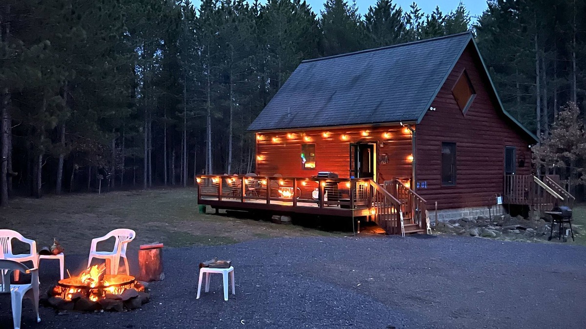 Spooner Cabin | The Pines ReTreet