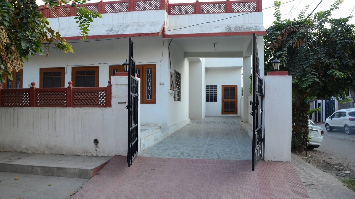 Durgapura Villa | The Pink City Travellers Home-A spacious 3 Bedroom bungalow with Breakfast