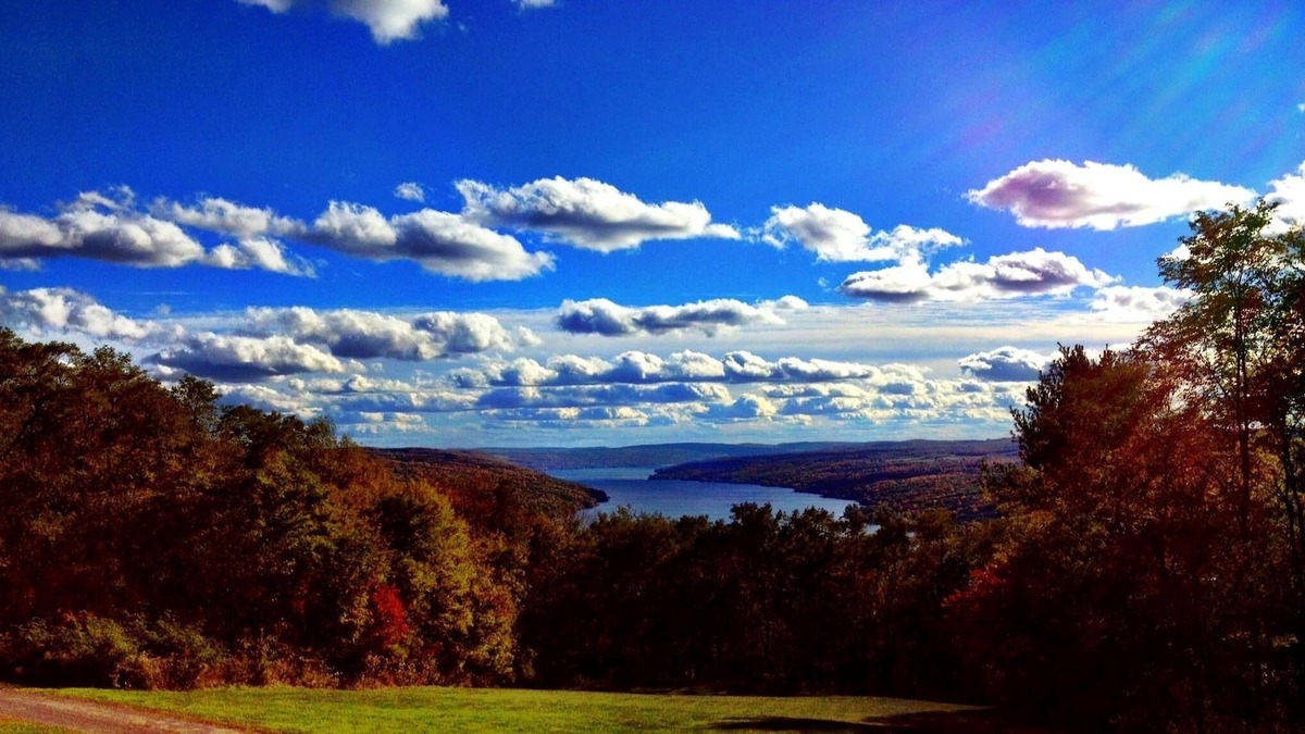 Town of Jerusalem House | The Pinnacle with Panoramic Views of Keuka Lake on the Wine Trail