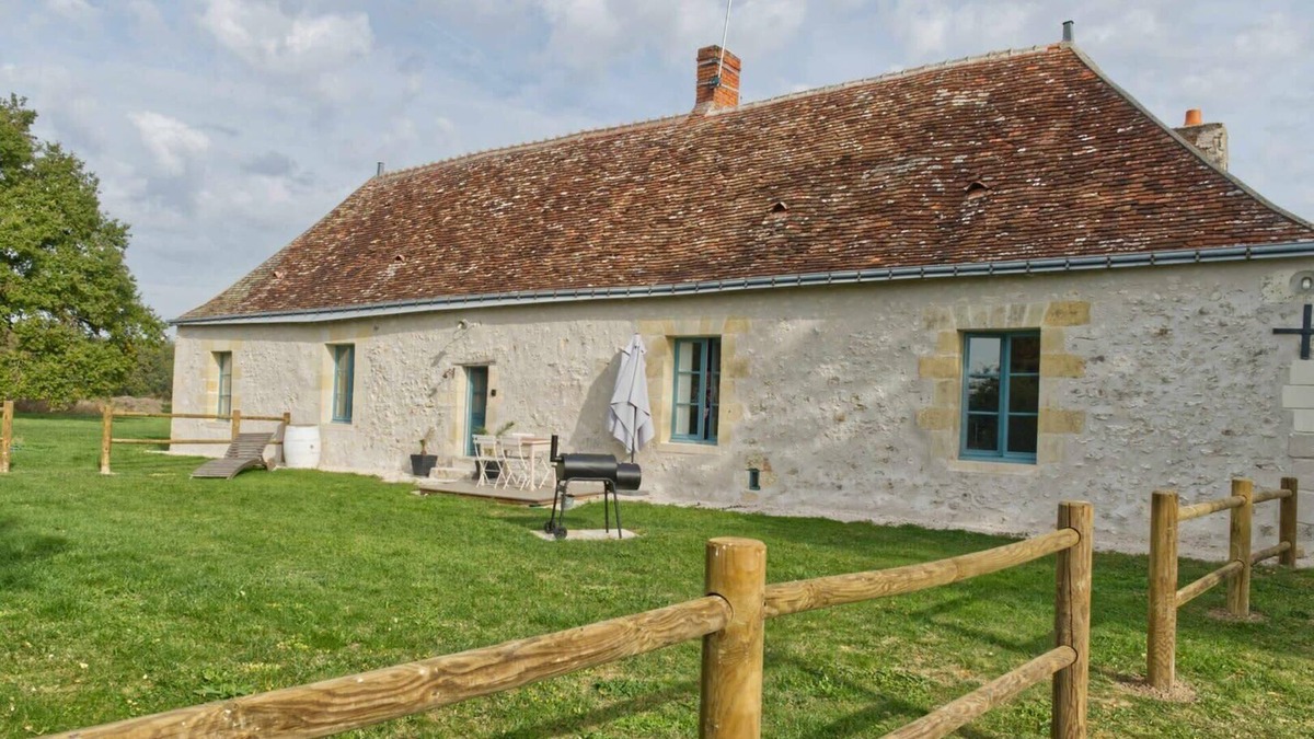 Ferriere-Larcon House | The Plessis eco lodge at Port du Loup