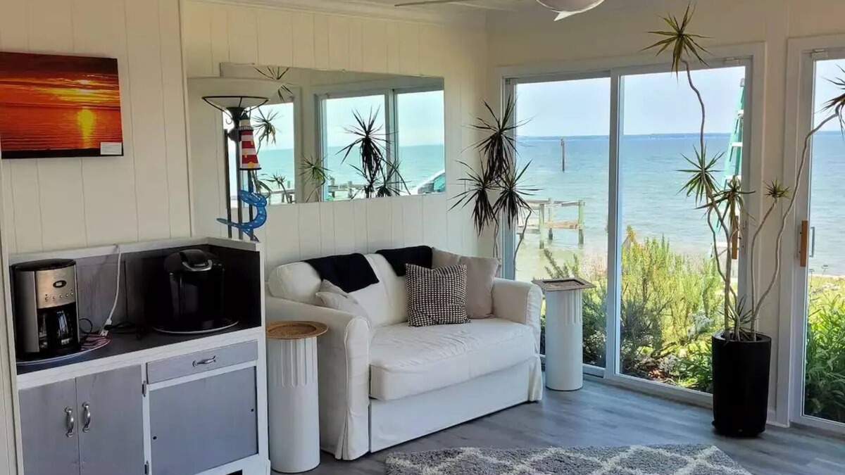 Hague House | The Point - Amazing views and private sandy beach