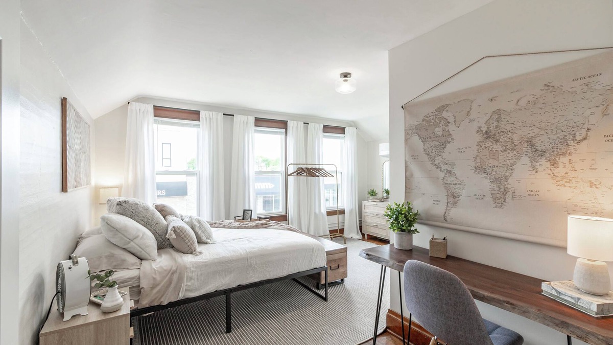 New Prague Apartment | The Poppy seed Inn -The Anna Suite