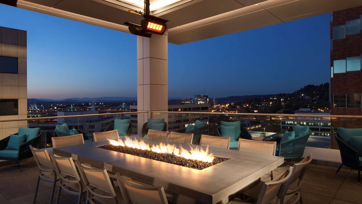 Downtown Portland Hotel | The Porter Portland, Curio Collection by Hilton