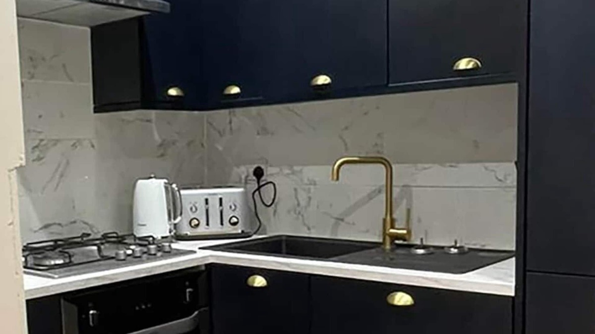 Greenock Apartment | The Portside Apartment