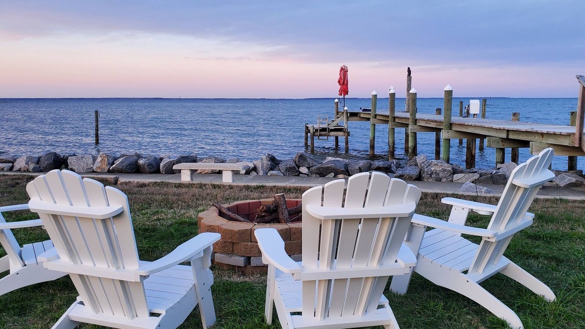 Lottsburg House | The Potomac Retreat with Million-dollar view. 3-bedroom in charming with AC WiFi