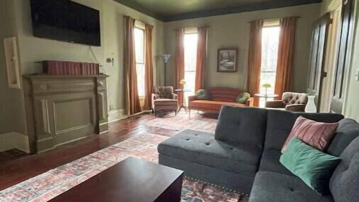 Lodi House | The Preacher's Retreat