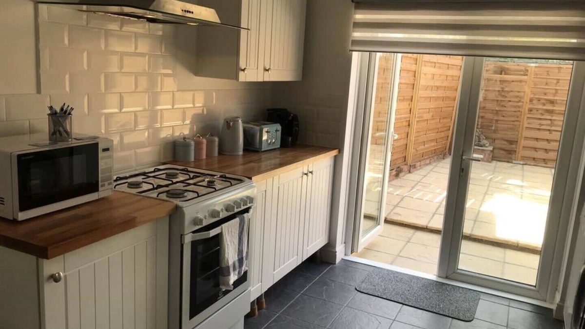 Shirley House | The Precinct - Southampton
