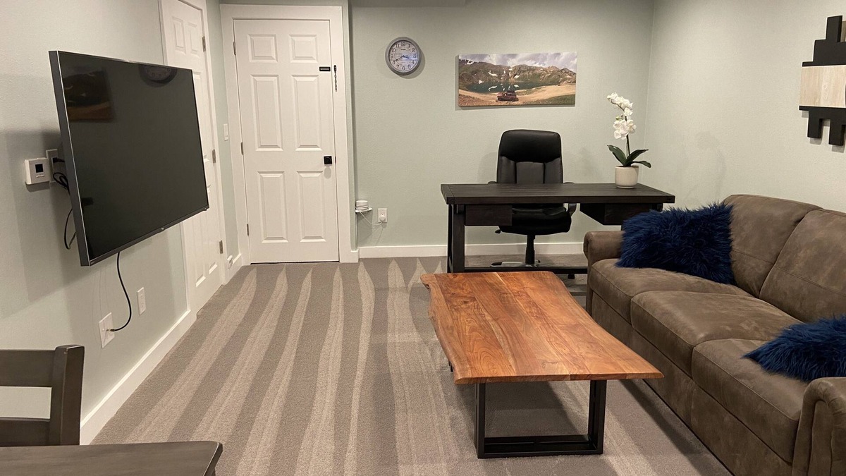 Broomfield Condo | The Premier Corporate Condo of Broomfield