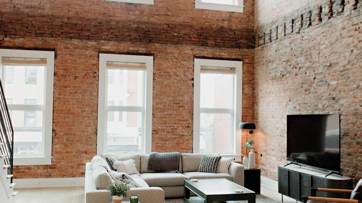 Chillicothe House | The Principal: Modern Townhome in Downtown