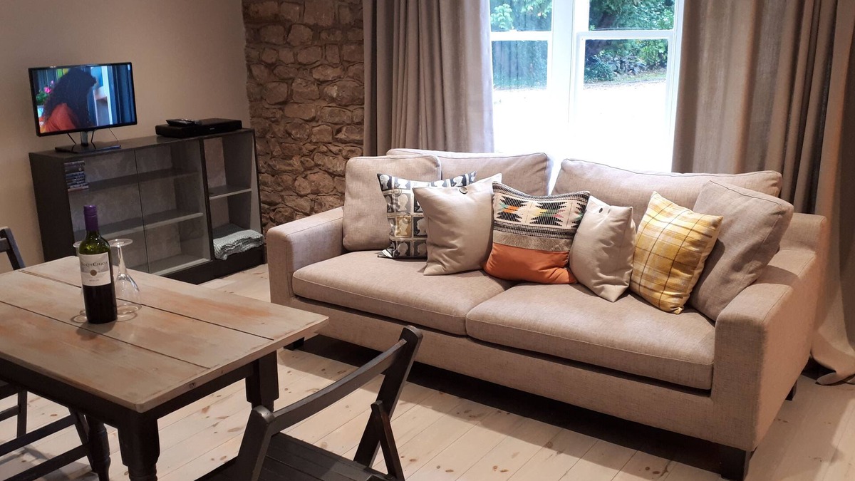 Stretton Sugwas Bed & Breakfast | The Priory