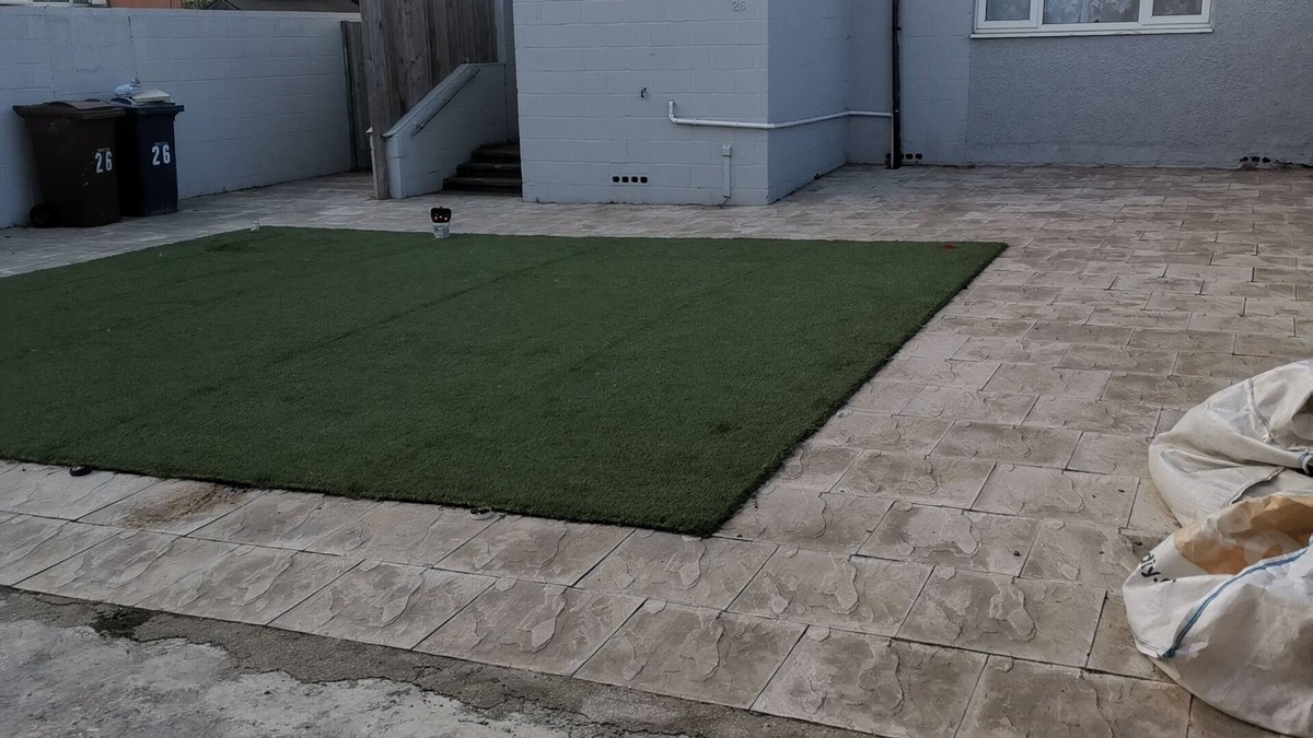 Tilbury House | The property is located 8 minutes walk to the Tilbury station.