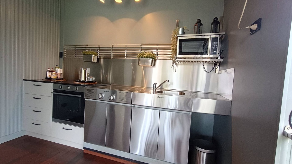 Colinton Apartment | The Property, tranquil retreat