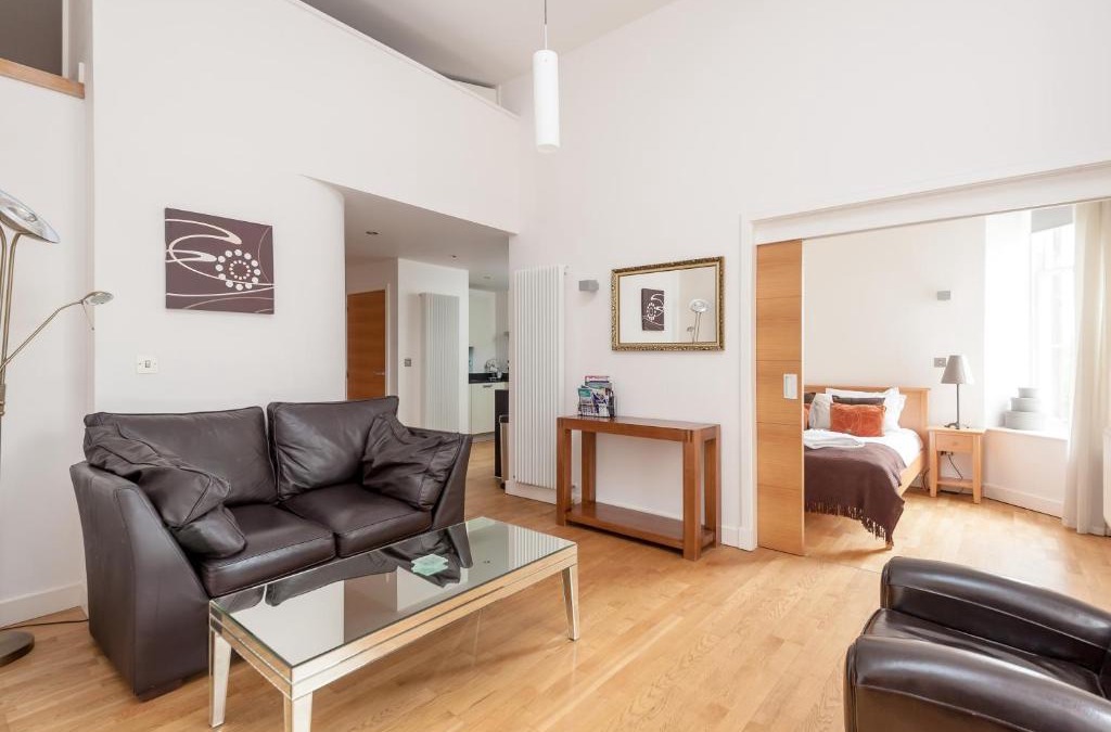 Laurieston Apartment | The Quartermile Meadows View Residence