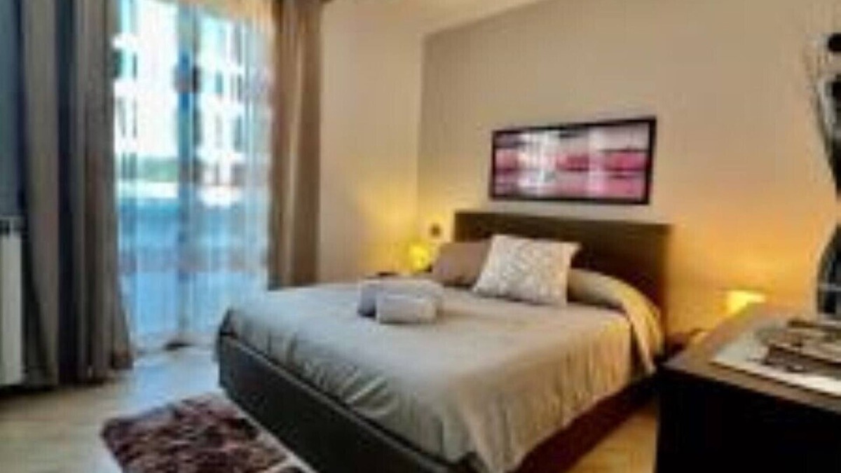 Vigevano Apartment | The Queen - Vigevano
