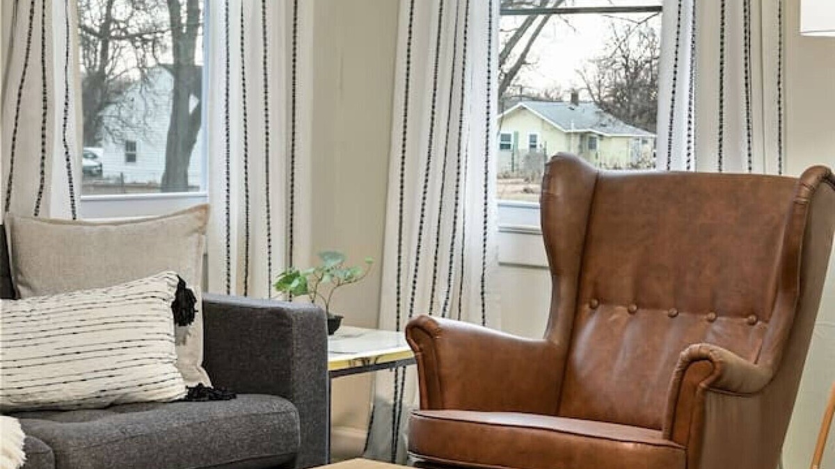 Grandview House | The Quiet Nook (Pets Welcome)