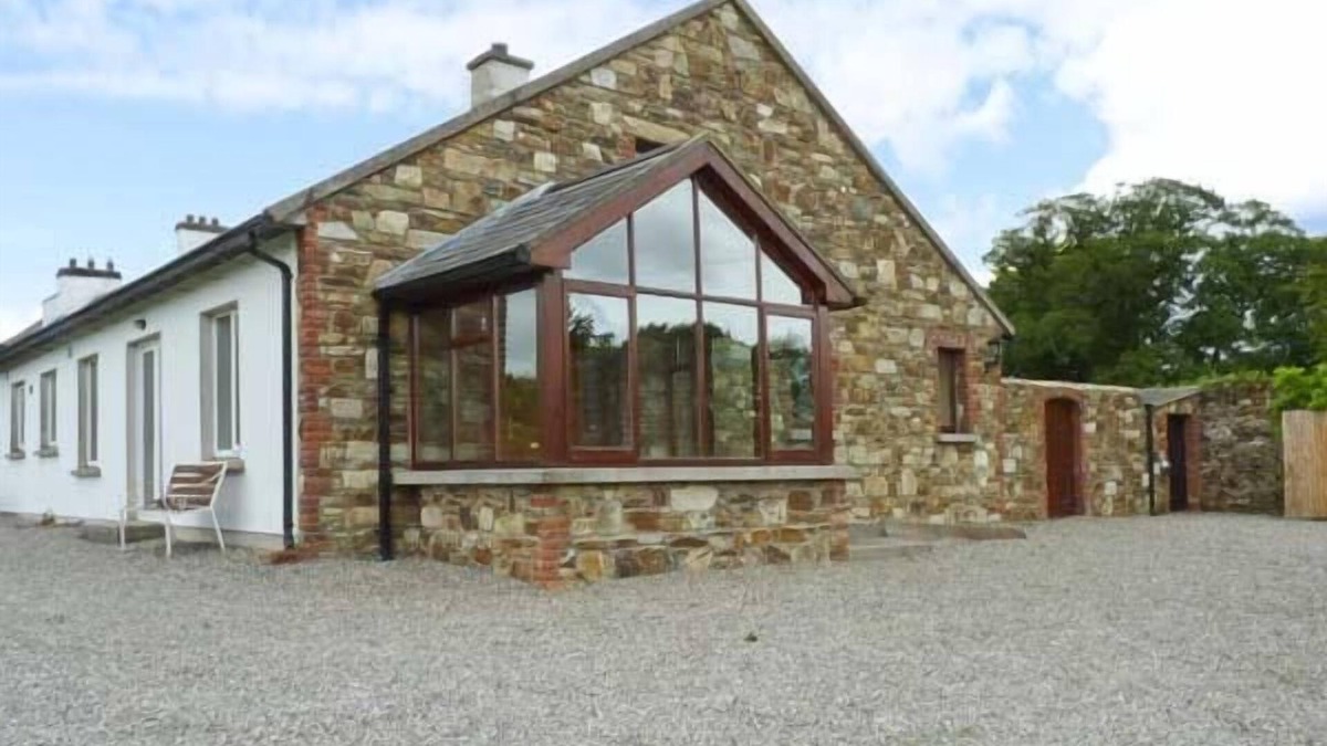Caim Cottage | THE RANGE, family friendly in Enniscorthy, County Wexford