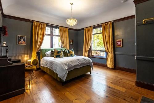 Glenmorangie House | The Red House - Grade B Listed Unique Home