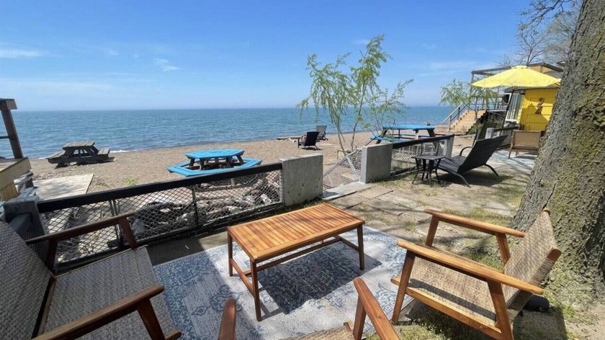 Leamington Cabin | The Red Jelly Bean C · The Red Jelly Bean Cabin- On the Beach & Off the G