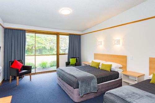 Redwood Hotel | The Redwood Hotel
