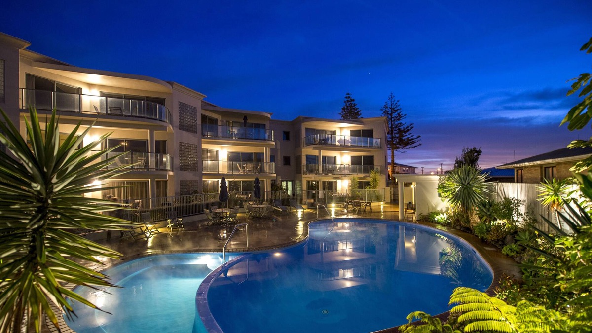 Mount Maunganui Apartment | The Reef Beachfront Apartments